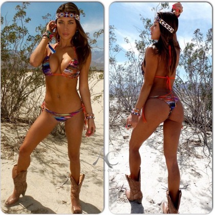 Arianny Celeste Showed Off Her Butt While Dressed Up as Pocahontas
