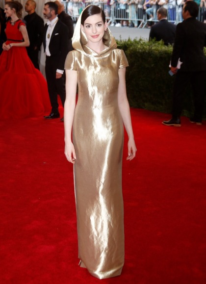 Anne Hathaway in gold Ralph Lauren at the Met Gala: stunning or basic?
