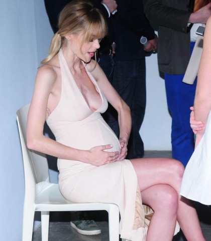 Jaime King's Pregnant Cleavage Show