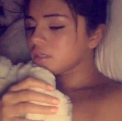 Selena Gomez Is Naked In Bed And Can't Sleep