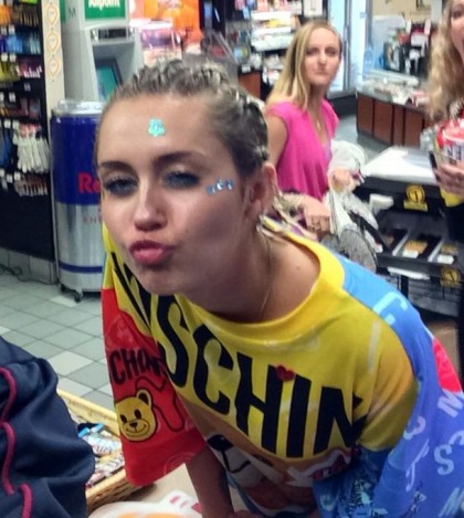 Miley Cyrus Does The Corner Store