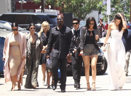 Kim Kardashian shows off her five-months-along bump in LA: bumpspiracy?