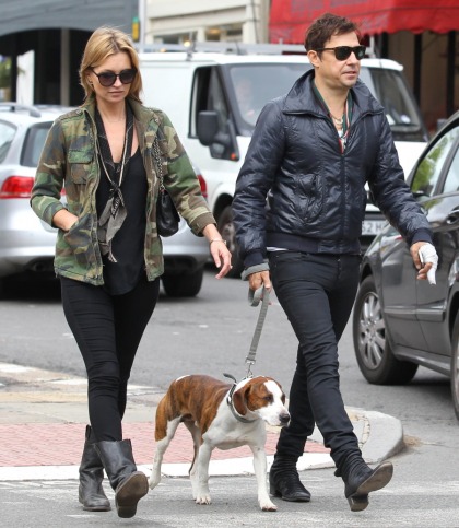 Kate Moss & Jamie Hince are fighting over custody of their dog, Archie