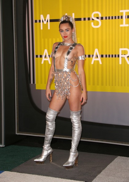 Miley Cyrus in custom Versace at the MTV VMAs: awesome or trashy?