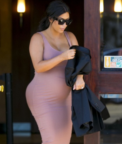 Kim Kardashian stepped out in Malibu with Kanye, still can't find a bra that fits