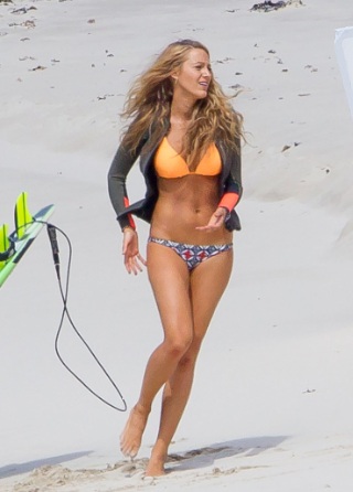 Blake Lively Fantastic Bikini on the Set of The Shallows in New South Wales