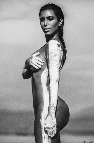 Kim Kardashian Nude for 2015 Kesler Tran desert photoshoot
