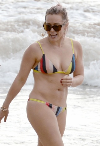 Hilary Duff Shows of Stunning Bikini Body in Hawaii