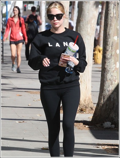 Ashley Benson Struts Her Groovy Legs And Curves In Tight Workout Leggings Ashley Benson Struts Her Groovy Legs And Curves In Tight Workout Leggings