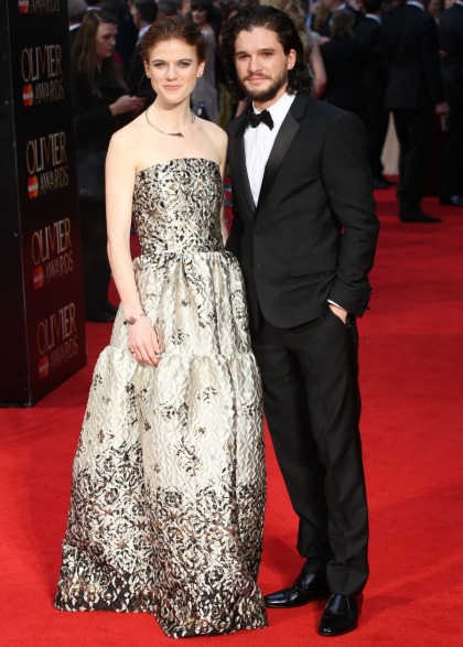 Kit Harington & Rose Leslie made their couple debut at the Olivier Awards