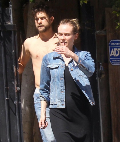 Why was Joshua Jackson shirtless & does Diane Kruger look pregnant?