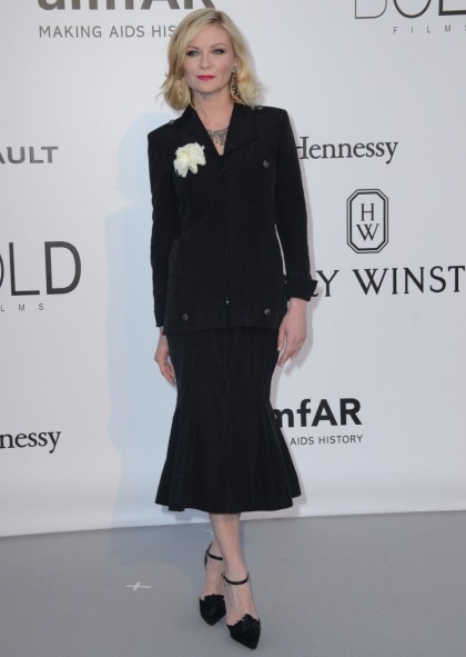 Kirsten Dunst in Chanel at the Cannes amfAR gala: matronly or fantastic?