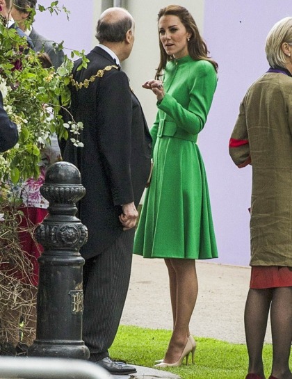 Duchess Kate was keen in green Catherine Walker at the Chelsea Flower Show