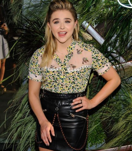 Chloe Grace Moretz In The Ugliest Outfit Ever!