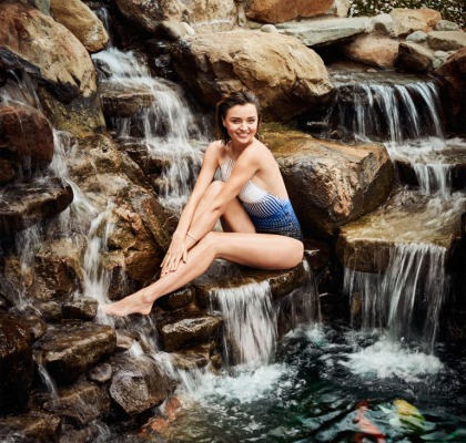 How does Miranda Kerr maintain a pool & a waterfall in the California drought?