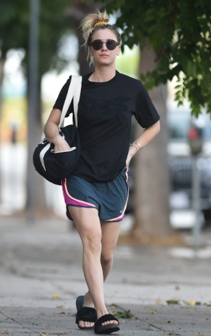 Kaley Cuoco Leggy Going to Yoga Class in Los Angeles