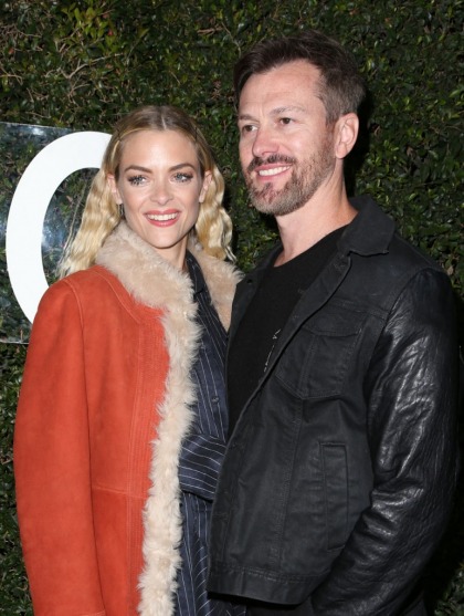 Jaime King claims her kids have been able to read since six months old