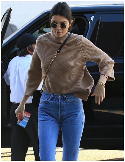 Kendall Jenner Braless, And Leggy, And Curvy, Oh My! Kendall Jenner Braless, And Leggy, And Curvy, Oh My!