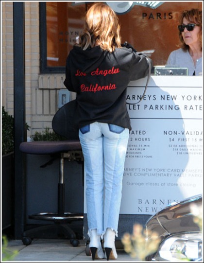 Ashley Tisdale Shows Off Her Cute/Perfect Little Booty In Tight Jeans Ashley Tisdale Shows Off Her Cute/Perfect Little Booty In Tight Jeans