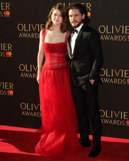 Kit Harington & Rose Leslie looked absolutely adorable at the Olivier Awards