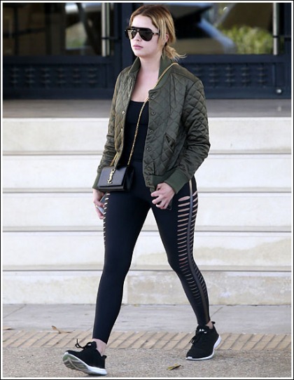 Ashley Benson Shows Off Her Sexy Legs And Groovy Curves In Skin-Tight Leggings Ashley Benson Shows Off Her Sexy Legs And Groovy Curves In Skin-Tight Leggings