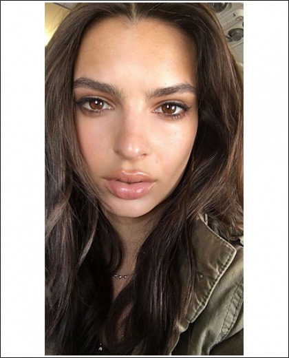 Emily Ratajkowski's Luscious Lips Will Make You Squirm Emily Ratajkowski's Luscious Lips Will Make You Squirm