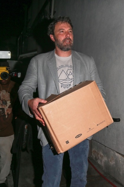 Ben Affleck celebrates 45th birthday with his kids, where's Lindsay' Ben Affleck celebrates 45th birthday with his kids, where's Lindsay'
