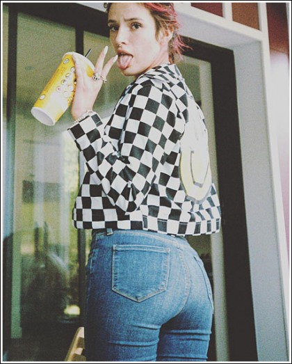 Bella Thorne's Awesome Booty In Skin-Tight Jeans Will Make You Squirm Bella Thorne's Awesome Booty In Skin-Tight Jeans Will Make You Squirm