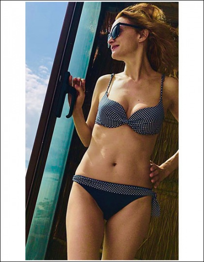 Heather Graham Still Has An Insanely Sexy/Tight Bikini Body Heather Graham Still Has An Insanely Sexy/Tight Bikini Body