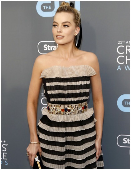 Margot Robbie Looking All Kinds Of Insanely Stunning And Flawless Margot Robbie Looking All Kinds Of Insanely Stunning And Flawless