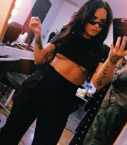Demi Lovato's Underboob Madness
