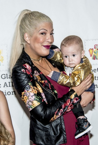 Tori Spelling wants a sixth baby but 'it would push dad over the edge'