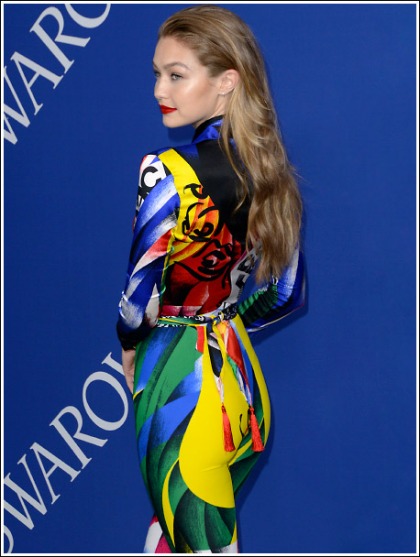 Gigi Hadid Busts Out Her Colorful Booty In A Skin-Tight Bodysuit! Gigi Hadid Busts Out Her Colorful Booty In A Skin-Tight Bodysuit!
