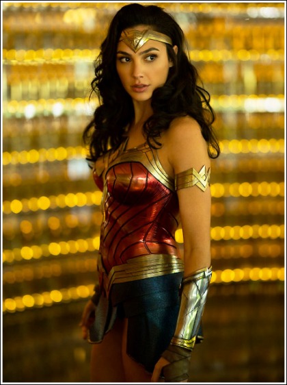 Gal Gadot Is Back As Wonder Woman And Looking More Stunning And Sexier Than Ever' WOW! Gal Gadot Is Back As Wonder Woman And Looking More Stunning And Sexier Than Ever' WOW!
