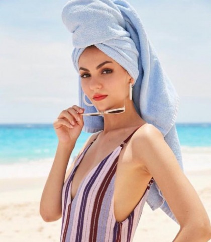 Victoria Justice Is Back In A Swimsuit!