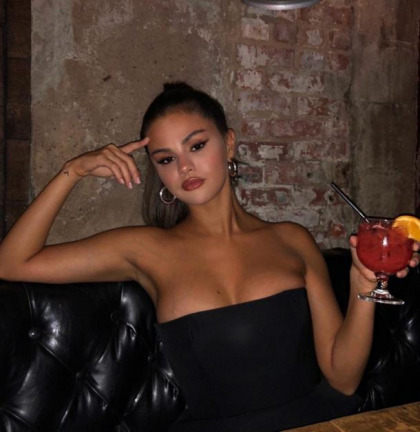 Selena Gomez's Breasts Are Growing