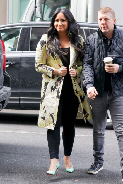 Demi Lovato spotted out of rehab and out to dinner with a new guy