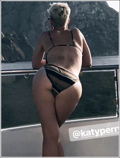 Katy Perry Ultra Bootylicious In A Tiny Bikini' Yes Please! Katy Perry Ultra Bootylicious In A Tiny Bikini' Yes Please!