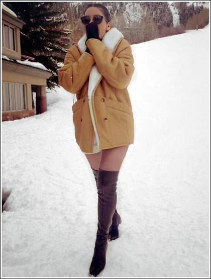 Olivia Munn Gets Leggy In Naughty Thigh-High Boots! Olivia Munn Gets Leggy In Naughty Thigh-High Boots!