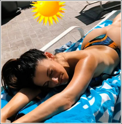 Jessica Lowndes Gets Bootylicious And Cleavagy In A Tiny Bikini! Jessica Lowndes Gets Bootylicious And Cleavagy In A Tiny Bikini!