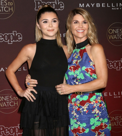 Lori Loughlin's 'top priority is to protect her daughters' from 'malicious prosecution'