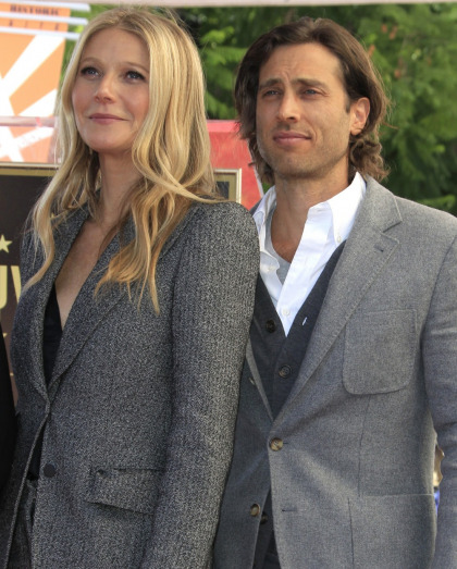 Gwyneth Paltrow & Brad Falchuk don't live together, only do overnights 4 times a week