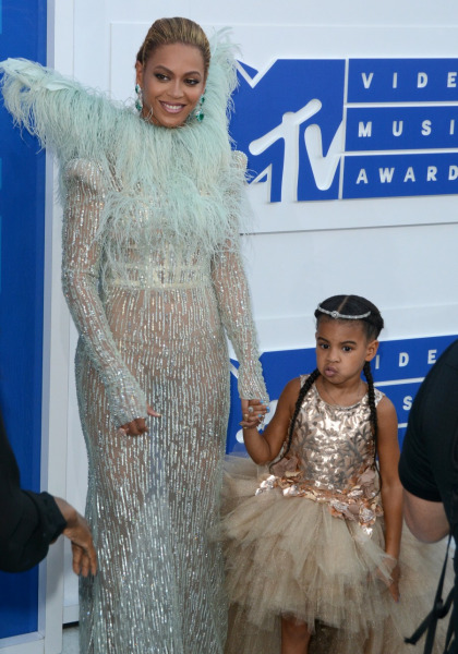 Beyonce declares that Blue Ivy Carter is a 'cultural icon?: agree or disagree'