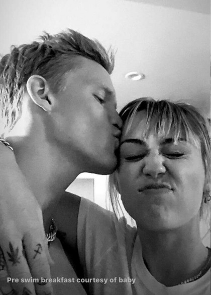 Miley Cyrus & Cody Simpson are posting photos together on social media