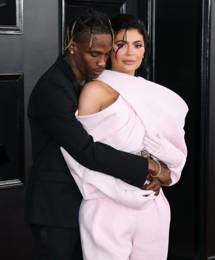 Kylie Jenner & Travis Scott are probably back together, four months after their split