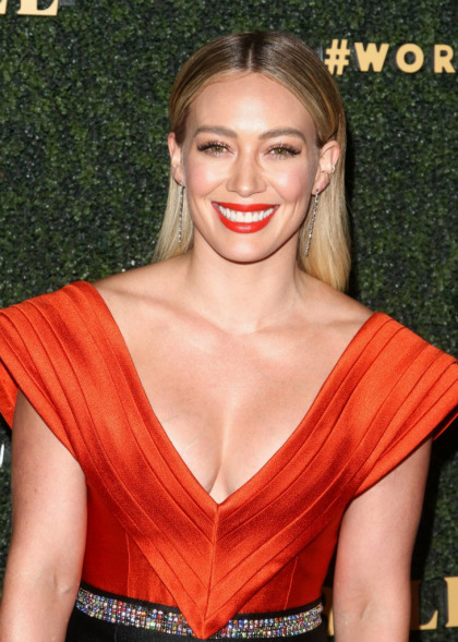 Hilary Duff calls out paparazzo for taking photos of her kid's soccer practice