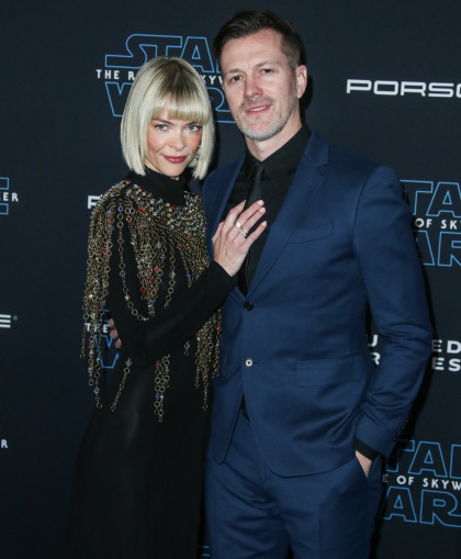 Jaime King files for divorce from her husband of 13 years & she got a restraining order