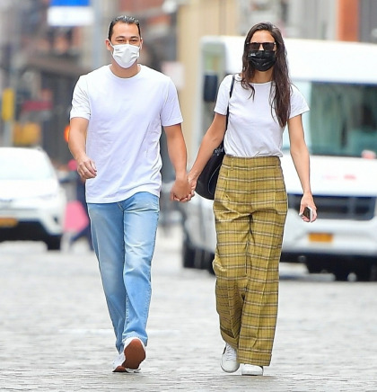 Katie Holmes & Emilio Vitolo: Clown pants, mama drama & Dairy Queen