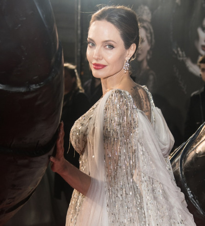 Angelina Jolie is on Instagram & she broke Jennifer Aniston's follower-record