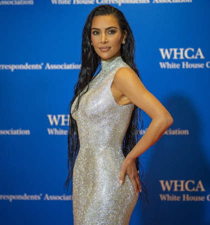 Kim Kardashian: Ban assault weapons & ban teenagers from buying guns